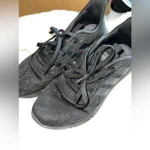 Black Animal print adidas tennis shoes